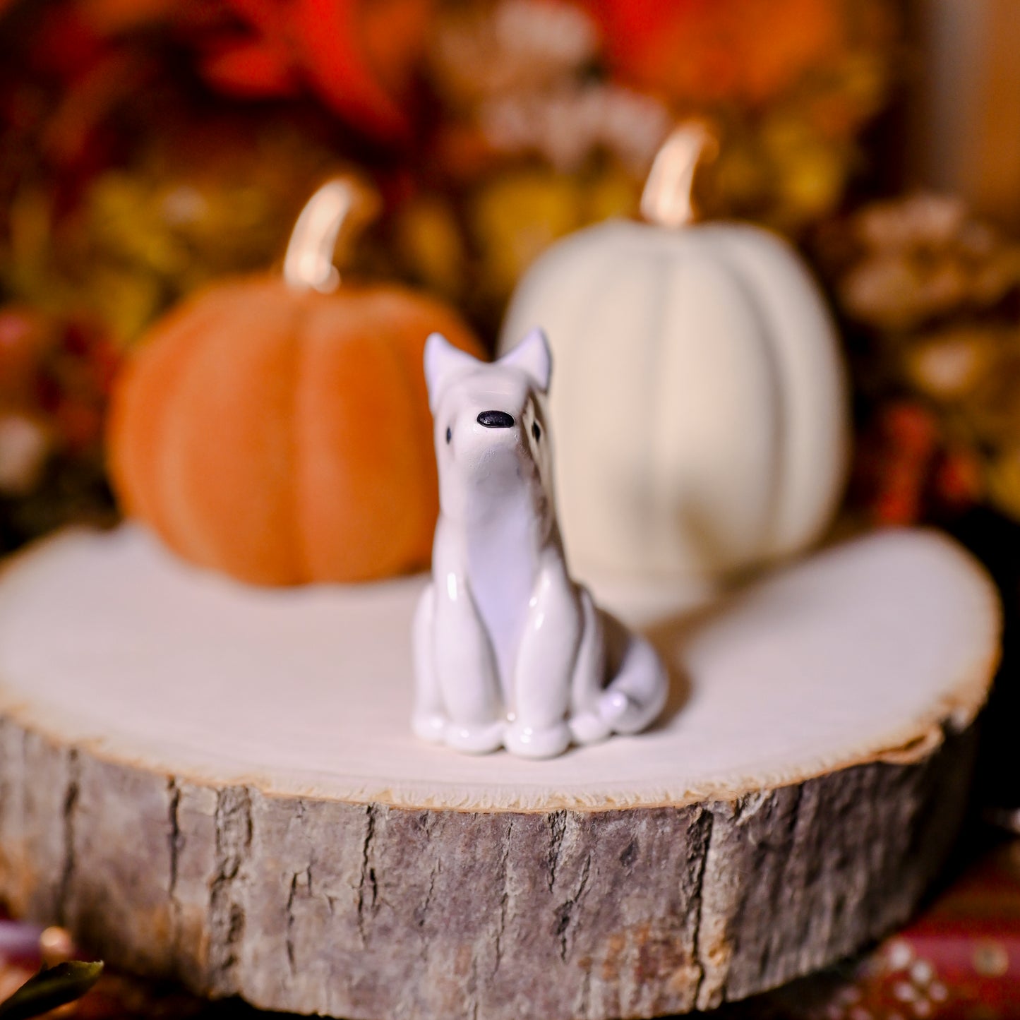 Arctic Ring Fox | Lil Woodsie Crown Ring Holder