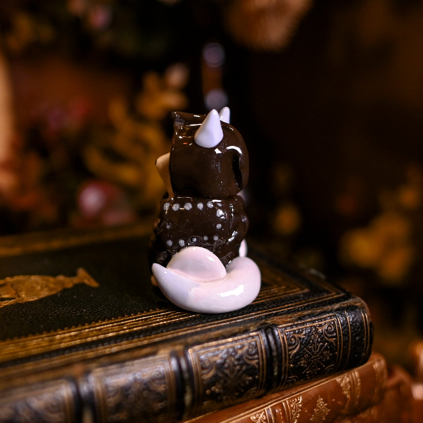 PREORDER: Thief Fox | FANTASY FOX | Bookshelf Decor + Desk Friend